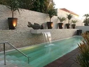 No5 Boutique Art Hotel by Mantis