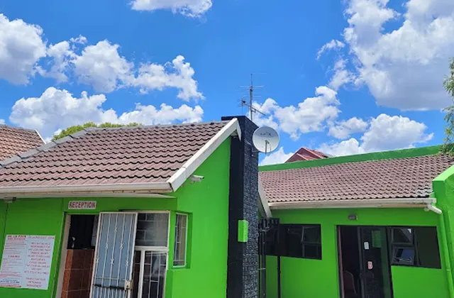 De la Paix Guesthouse