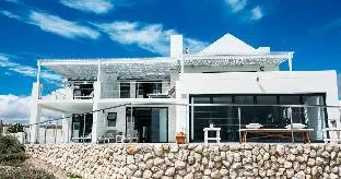 Linhof Boutique Guest House