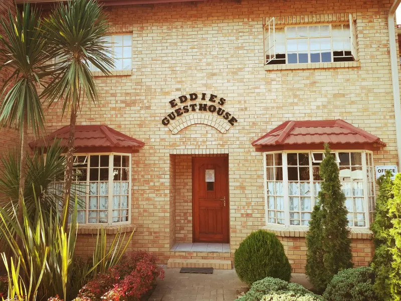 Eddies Self Catering or Bed and Breakfast