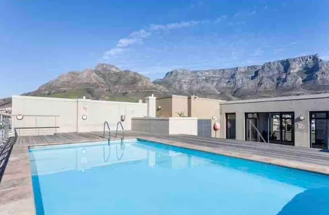 Four Seasons 14th floor Apartment Cape Town 