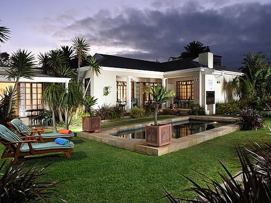 Beachwalk Bed and Breakfast