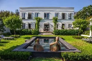 Villa Blanca The Jewel of Franschhoek