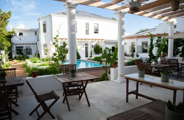 The Grand Hotel Robertson