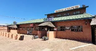 Bostons Lodge