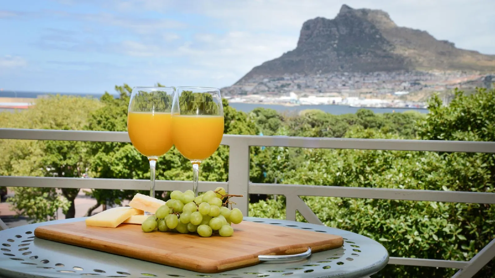 dk villas Harbour View