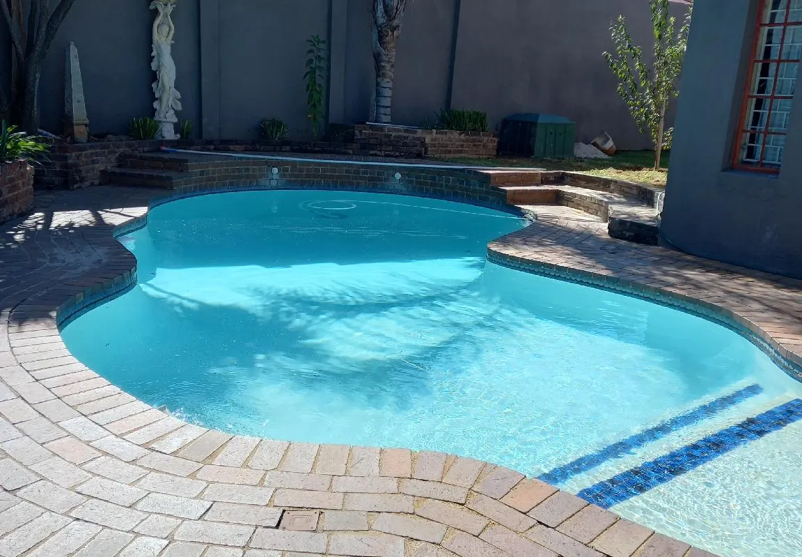 Naisar Holiday Home & Cottages,Primrose.