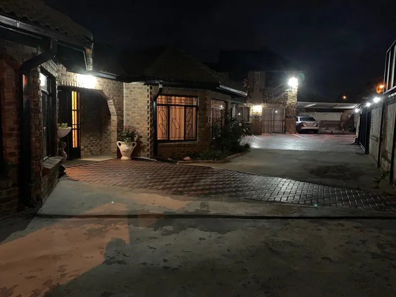 Sikhula Sonke Guest House