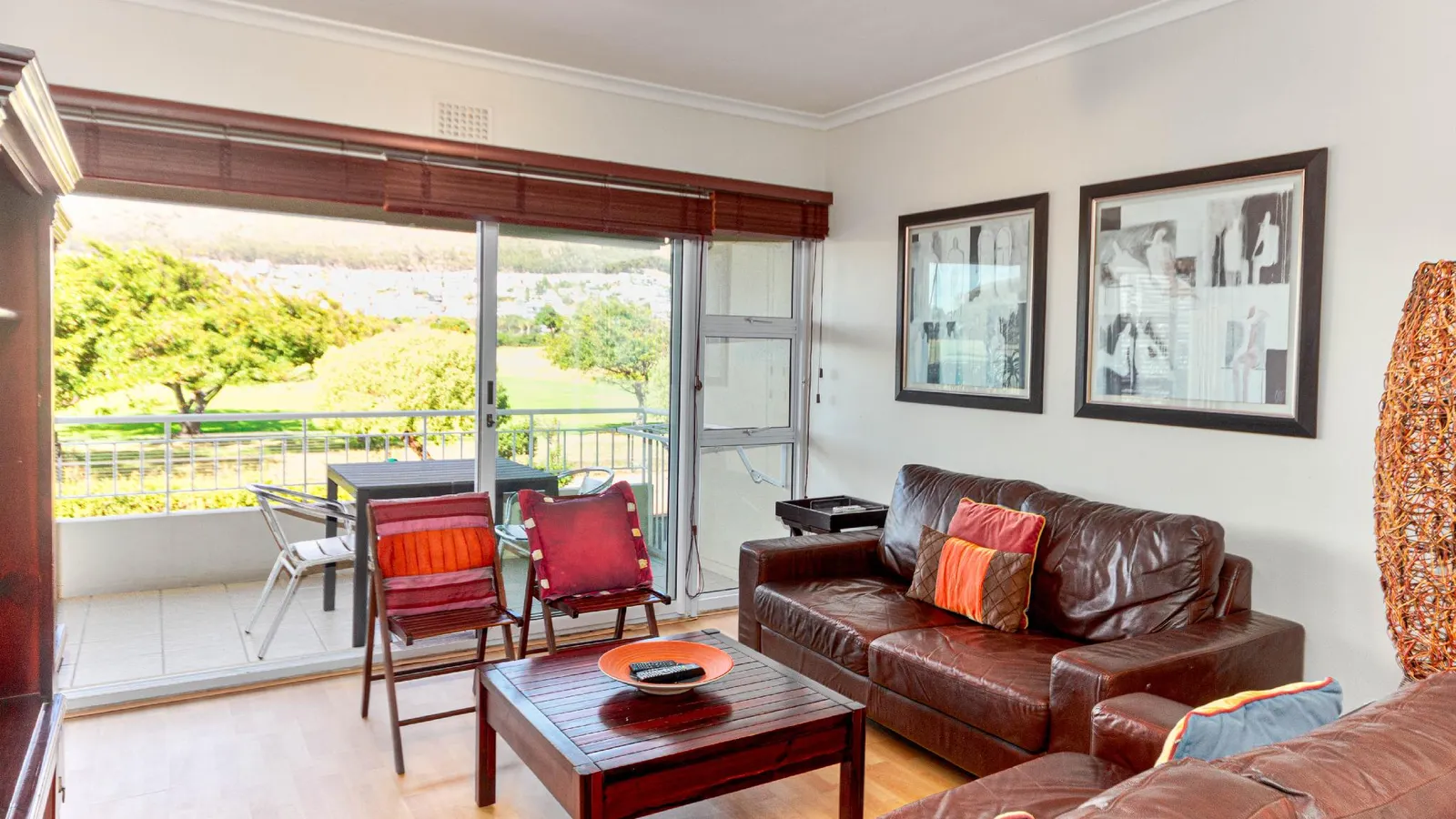 Mouille Point 2 Bedroom
