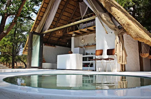 Aquarius Hot Springs