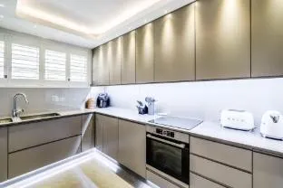 Charming Central Apartment Aquene bay – photo 4, Apartment/Flat in Cape Town