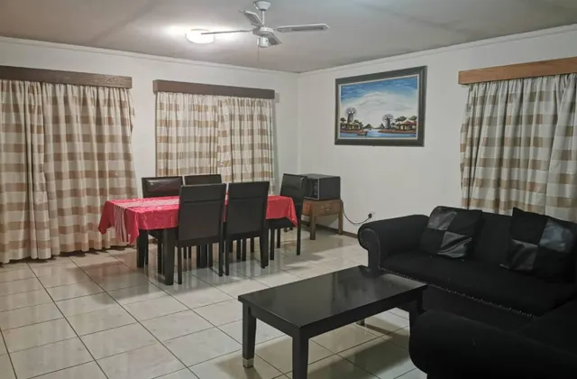 Charming Tshwane BB with Secure Entrance  Central AC