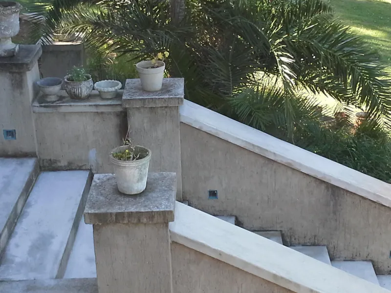 #LE VIGNE'  # OVERLOOKING INDIAN OCEAN