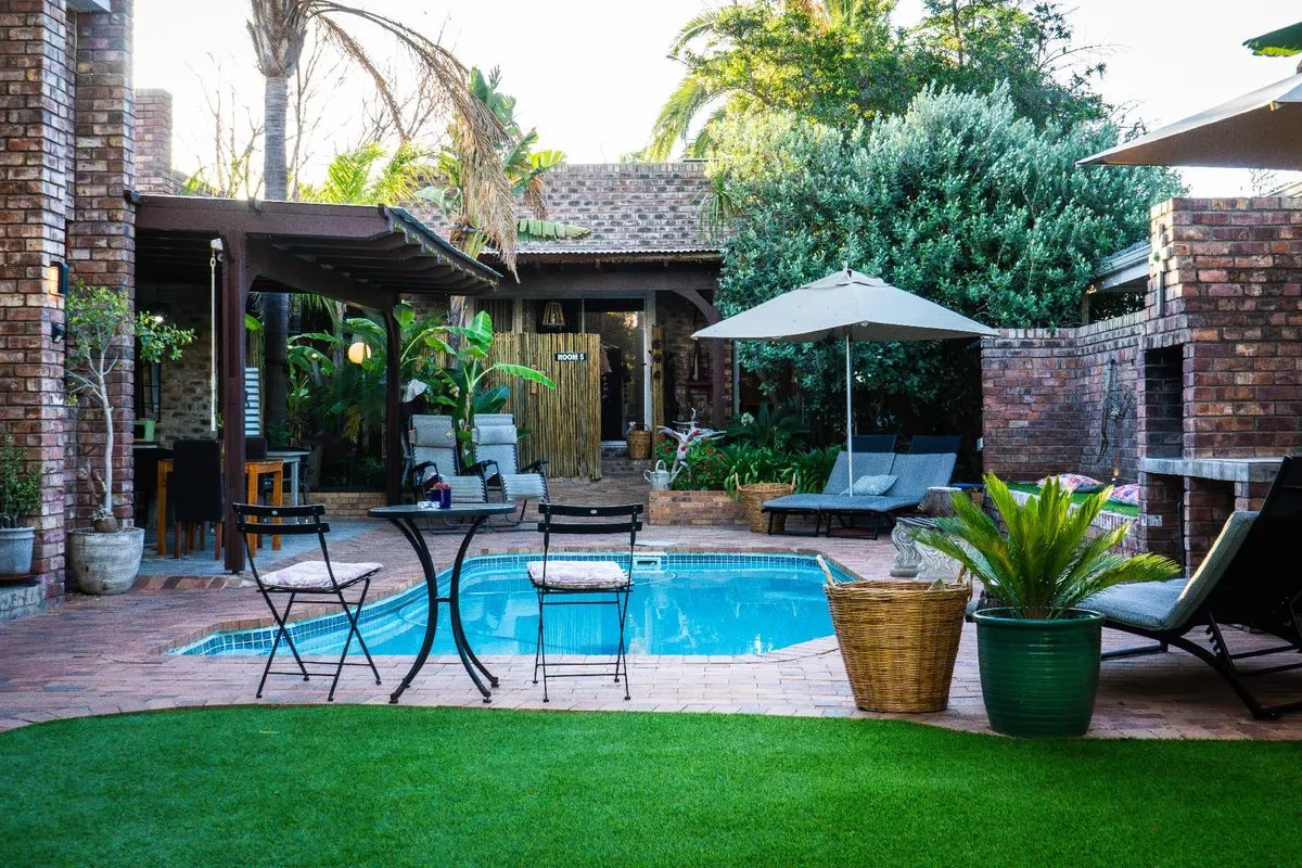 Earthbound Guest House