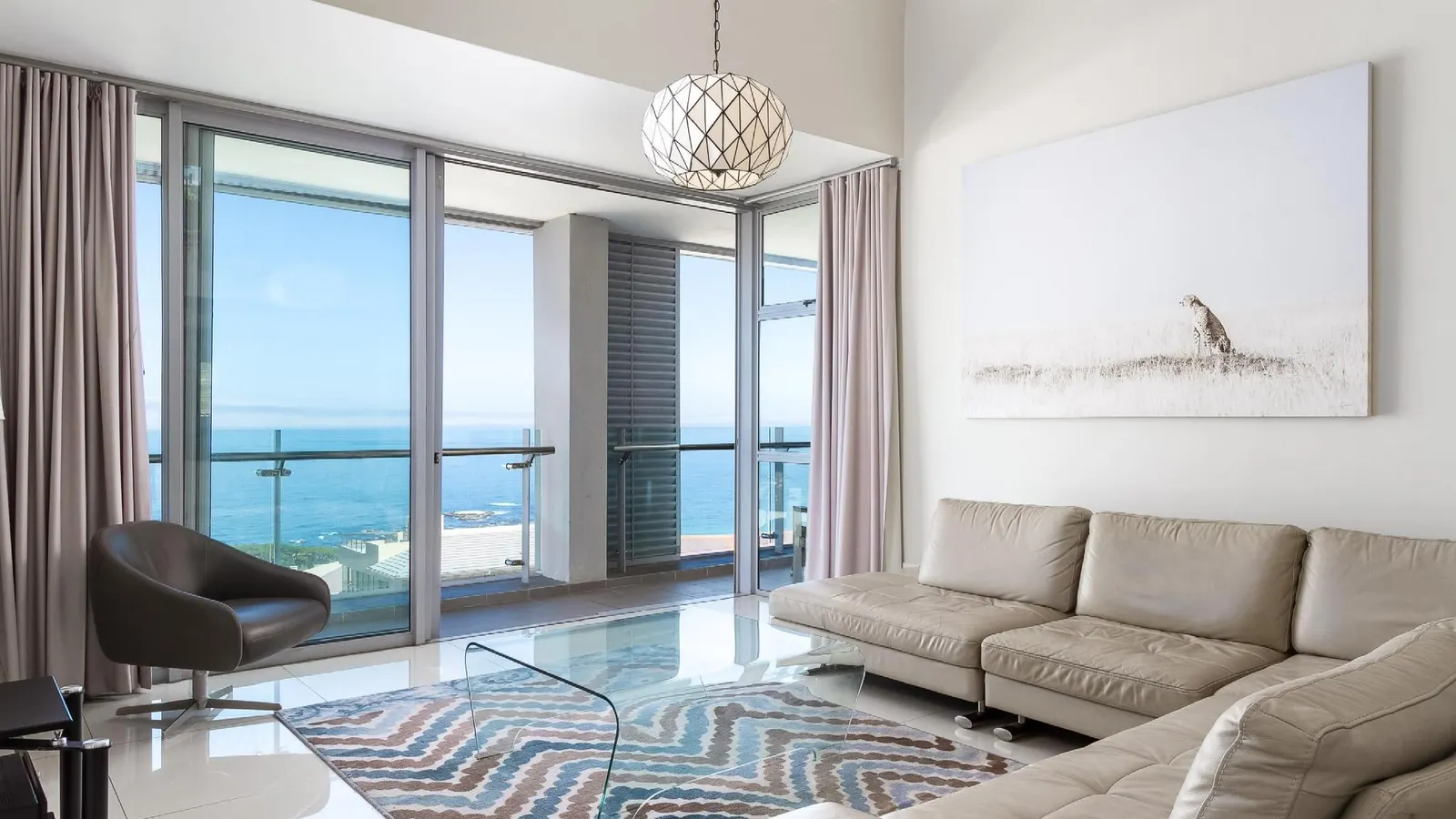 The Crystal - Spectacular sea views in Camps Bay