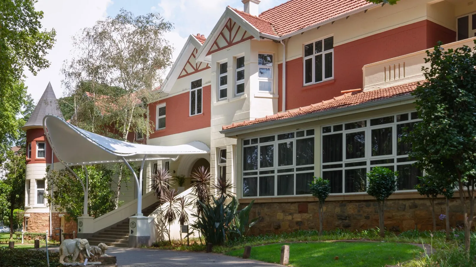 Holiday Inn Johannesburg Sunnyside Park By IHG