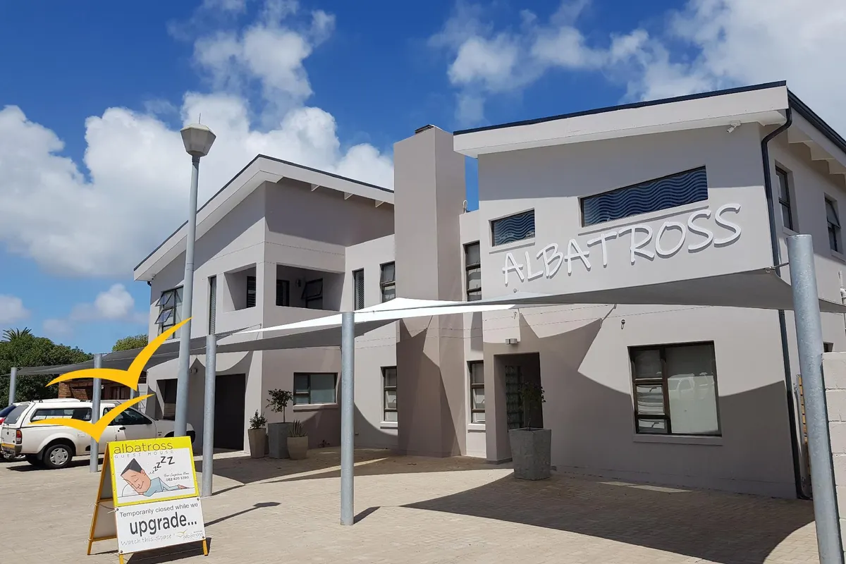 Albatross Guesthouse