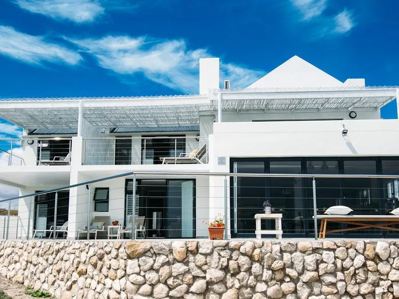 Linhof Boutique Guest House