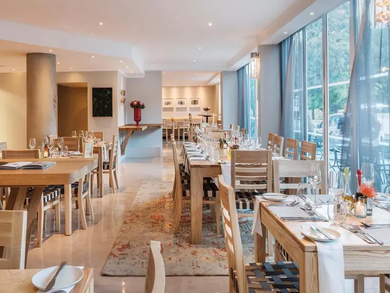 Cape Town Hollow Boutique