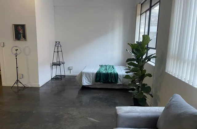 Air: Serenity in Maboneng