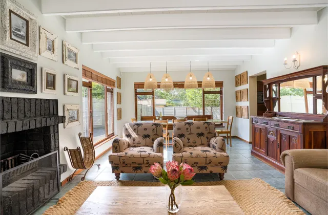 Avemore Sedgefield Island Home