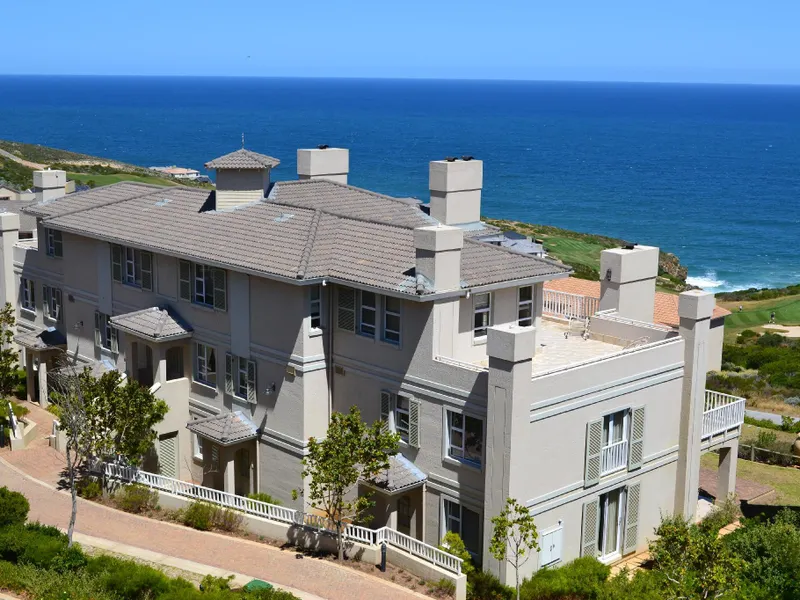 Pinnacle Point 8.2 Golf Safari SA