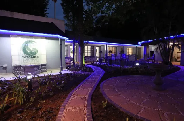 The Cascades Lodge and Apartments