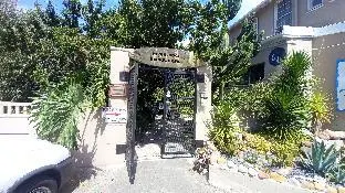 Riverlodge Backpackers