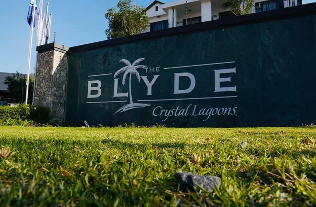 The Blyde: Tranquil paradise.