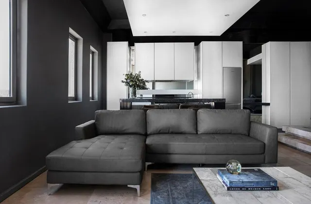 City Scape Views - The Franklin 1610