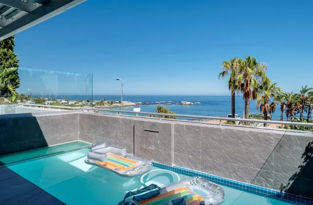 Clifton Holiday Apartment w/beautiful views (Clift