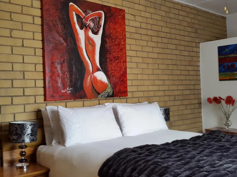 A Mountain View Country Estate