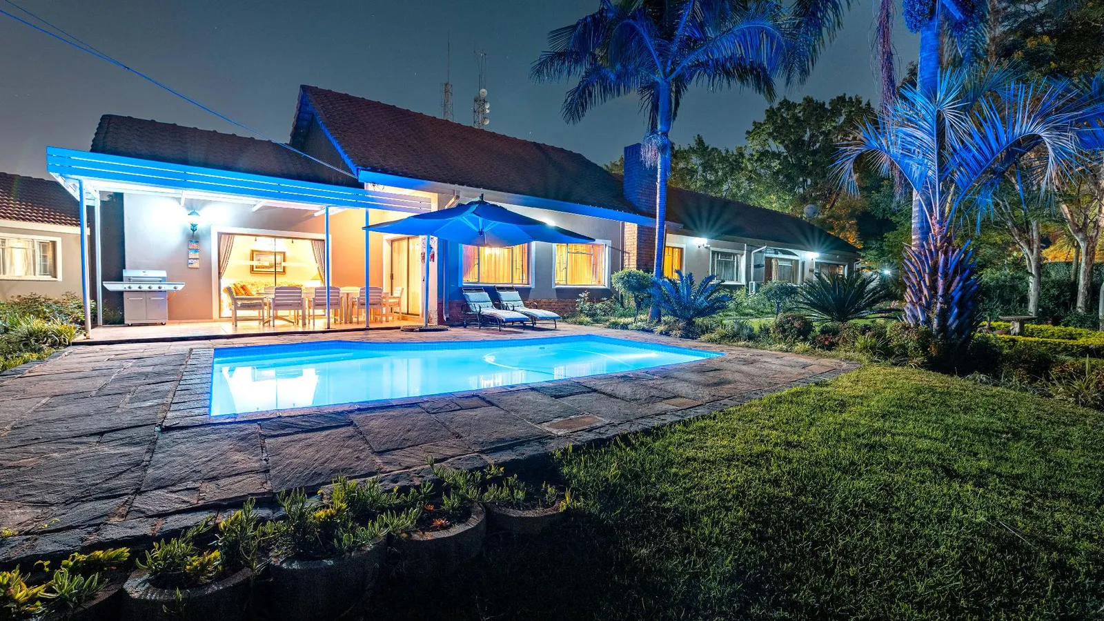 Royal Ridge Guest House