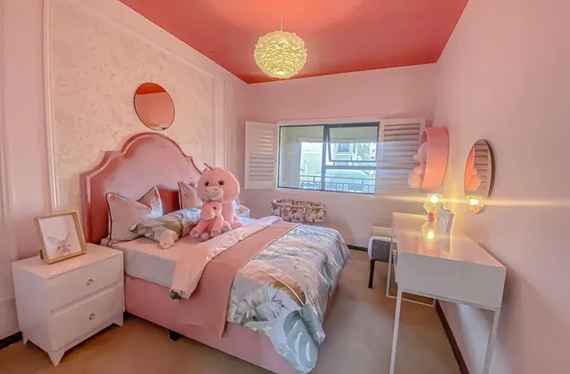 Self Catering Three Bedroom Apartment near Airport