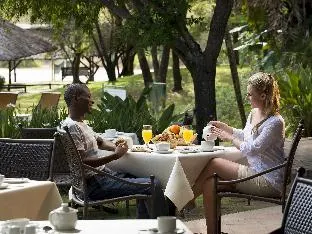 Kruger Park Lodge – photo 3, Entire Bungalow in Hazyview