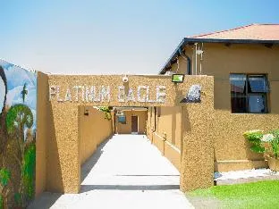 PLATINUM EAGLE GUEST HOUSE – photo 5, Bed and breakfast in Johannesburg