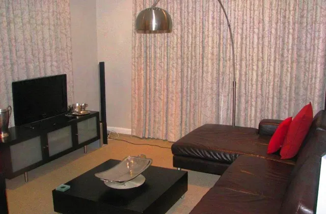 Glaston House (1 Bedroom) (8)