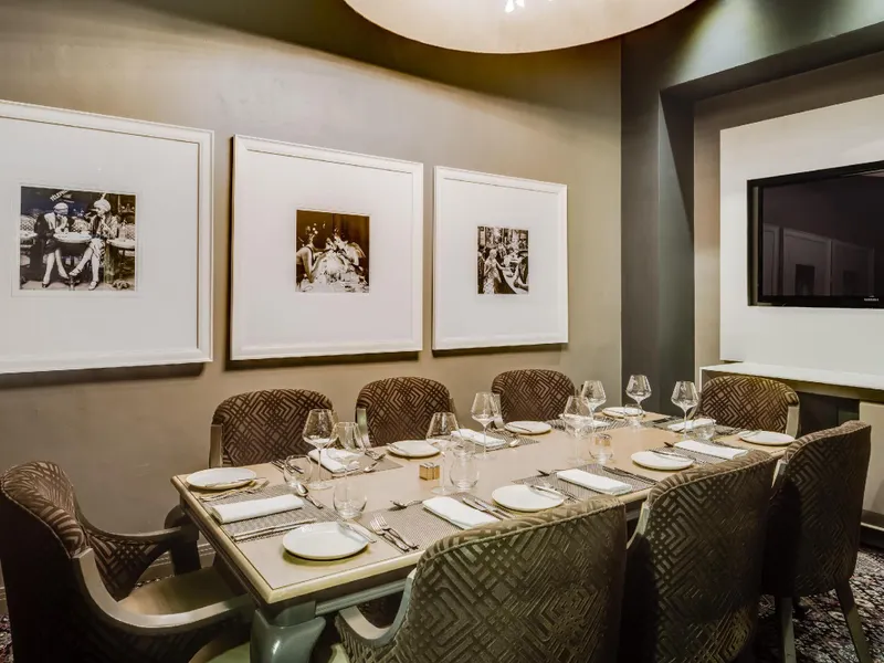 African Pride Melrose Arch, Autograph Collection®