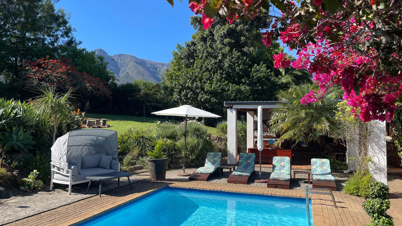 Marula Lodge Guesthouse