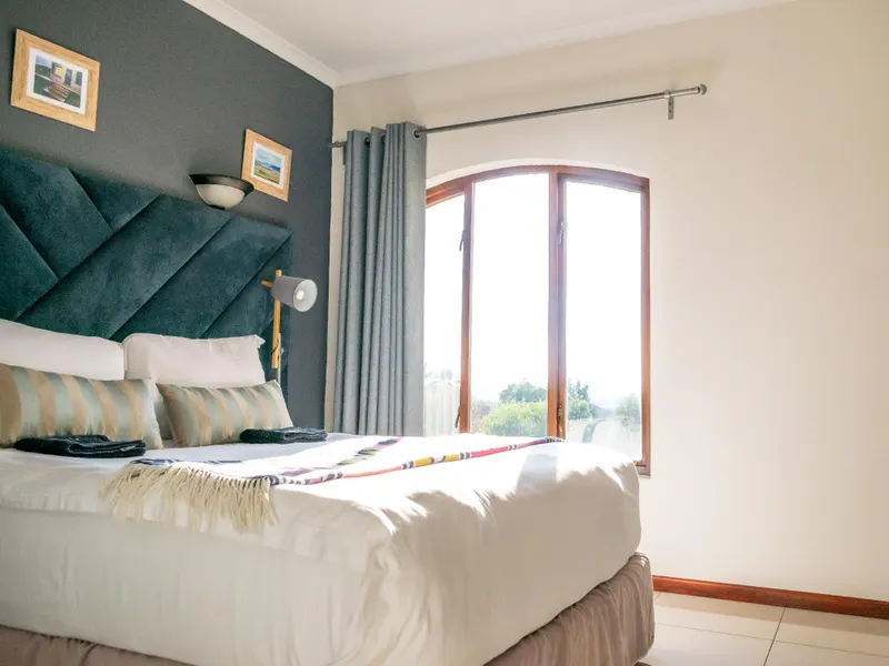 Modern Furnished Apartment