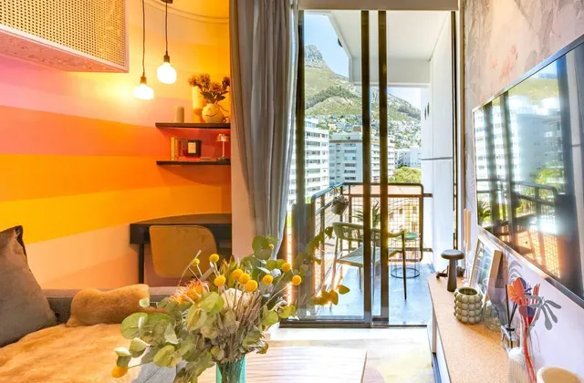 The Flamingo | Luxe Sea Studio