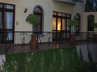 Ambonnay Terrace Guest House