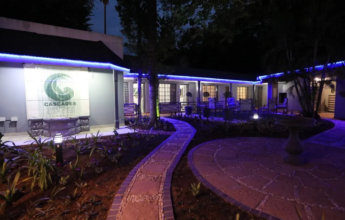 The Cascades Lodge and Apartments