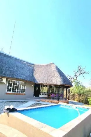 Luxury Guesthouse Co HiddenHouse – photo 2, Entire House in Kruger National Park