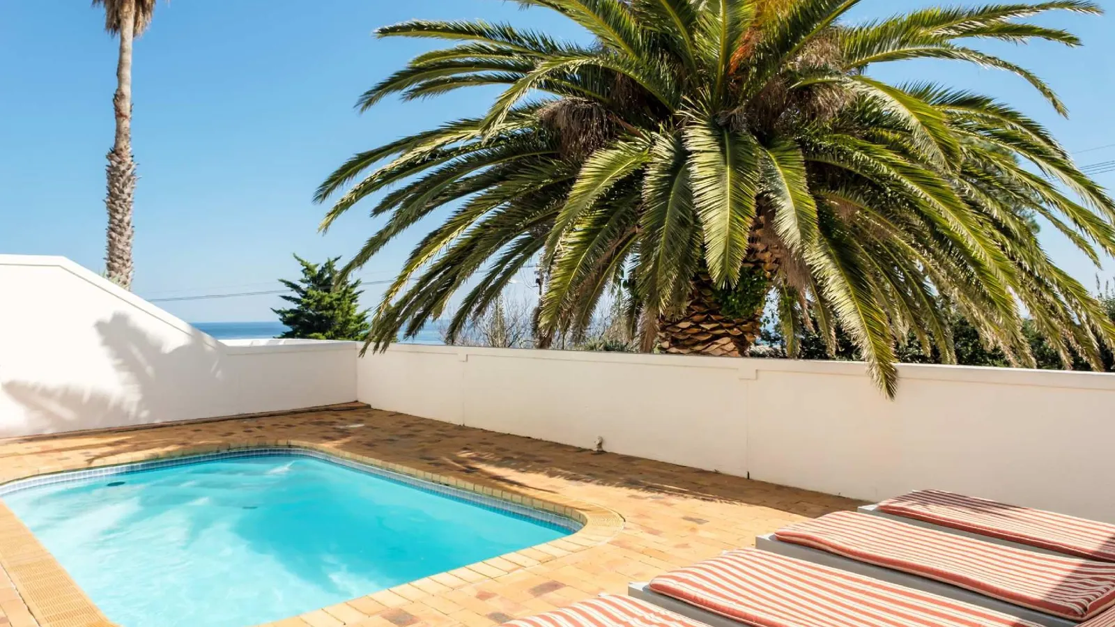 BR Camps Bay Apartment with Pool Atlantic Tide