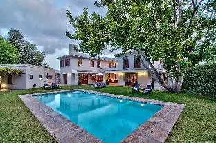 Nova Constantia Boutique Residence