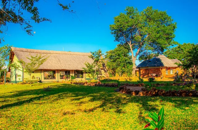 Suites[Delux Room] rounded by nature