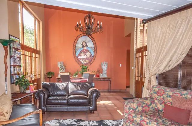 Sunward Park Guest House