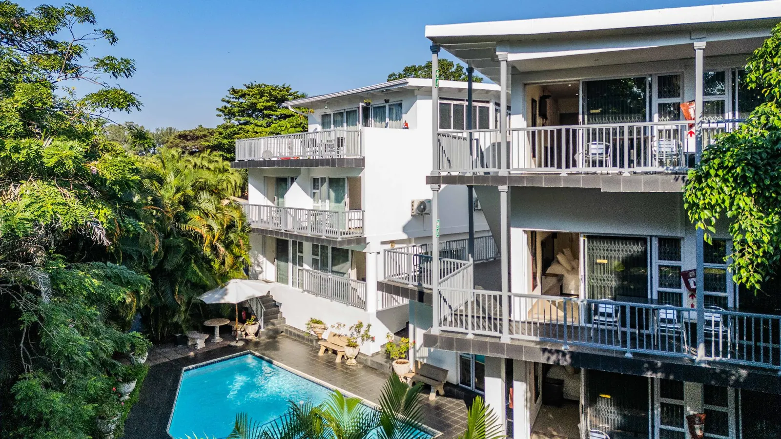 Beside Still Waters Boutique Hotel