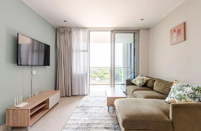 Neat 2BR Rosebank Apartment